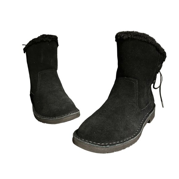UGG Shoes - Ugg Women's Naiyah Black Suede Boots Back-Lace, 1138236, Size 6 NWOB
